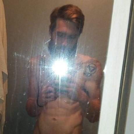 Foto di nudo di fuga di OnlyFans di Criddy Max 