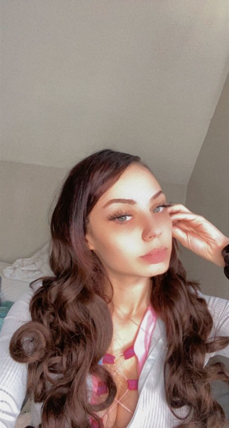 Foto di nudo di fuga di OnlyFans di Desiremooree