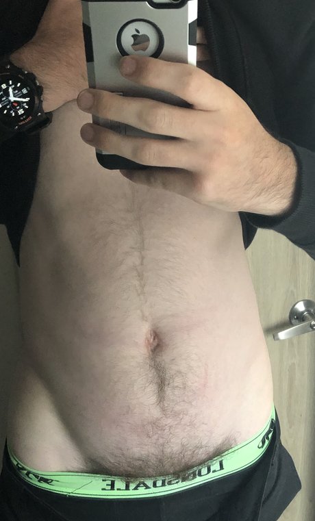 Foto di nudo di fuga di OnlyFans di Neil