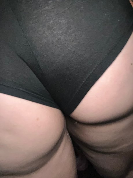Foto di nudo di fuga di OnlyFans di Tilley Gone Wild