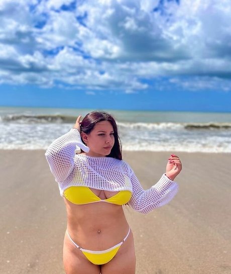 Foto di nudo di fuga di OnlyFans di Sharon Livinsky