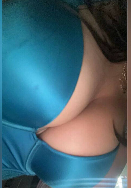 Foto di nudo di fuga di OnlyFans di Urgfshay