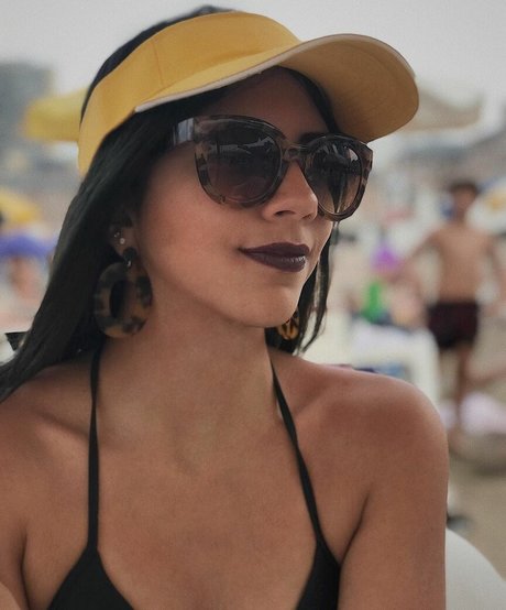 Foto di nudo di fuga di OnlyFans di Valentina Kavata