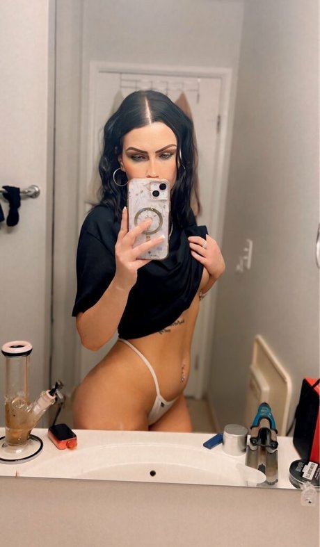 Foto di nudo di fuga di OnlyFans di Thesexymilkmaid