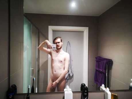 Foto di nudo di fuga di OnlyFans di Dancho