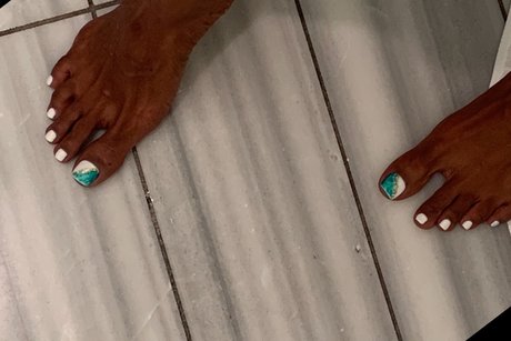 Foto di nudo di fuga di OnlyFans di Empress Tee