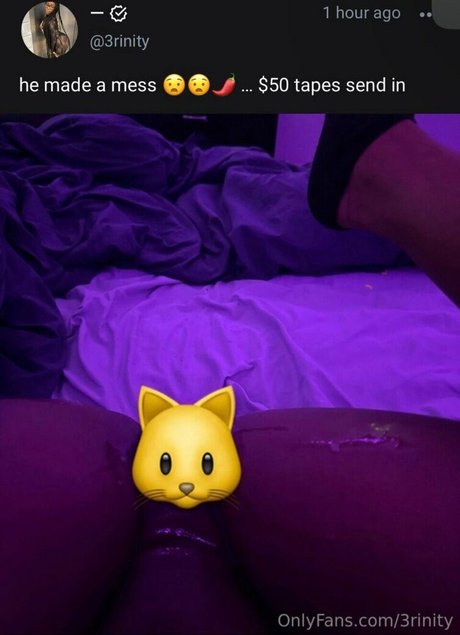 Foto di nudo di fuga di OnlyFans di Weluvsani