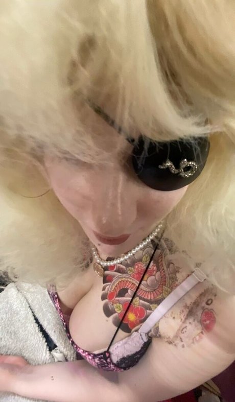 Foto di nudo di fuga di OnlyFans di Venomwifey