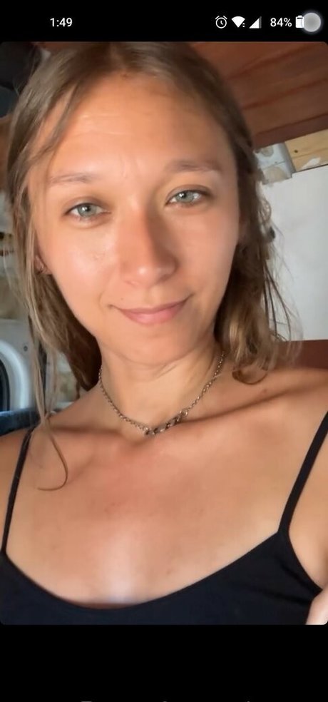 Foto di nudo di fuga di OnlyFans di Nikita Crump