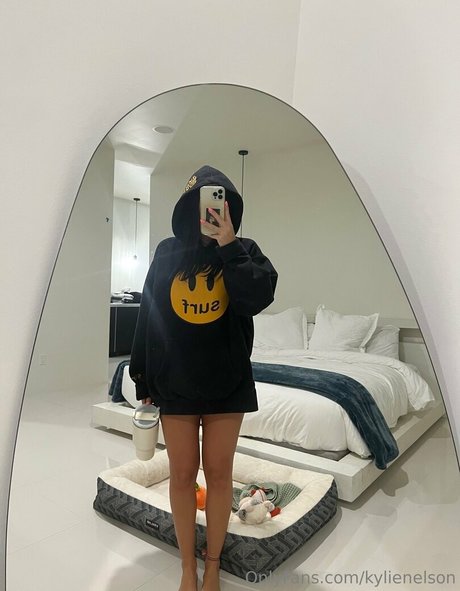 Foto di nudo di fuga di OnlyFans di Kylienelson