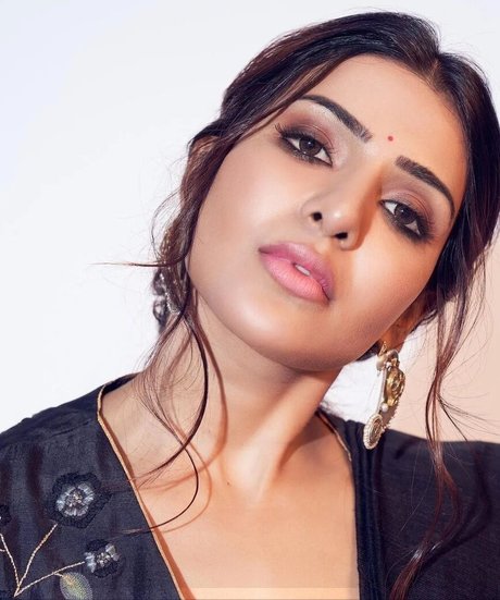 Foto di nudo di fuga di OnlyFans di Samantha Ruth Prabhu