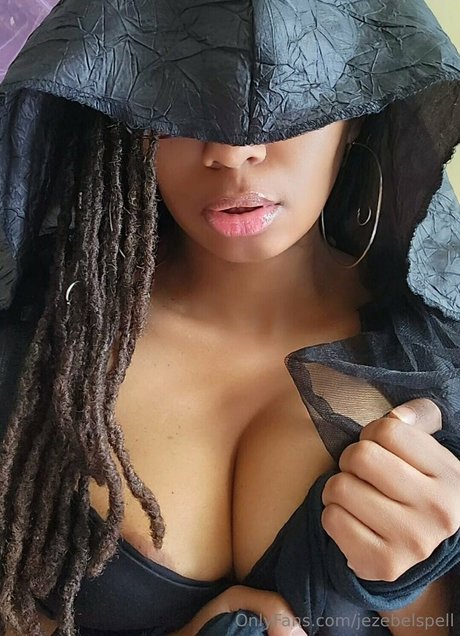 Foto di nudo di fuga di OnlyFans di Theempresscjj