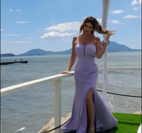 Anna Riano