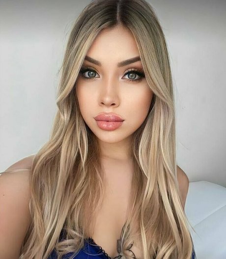Mollypolly221