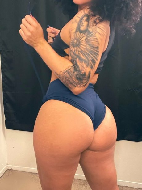 Foto di nudo di fuga di OnlyFans di Poofballdemon