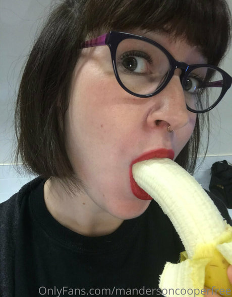 Foto di nudo di fuga di OnlyFans di Mandersoncooperfree