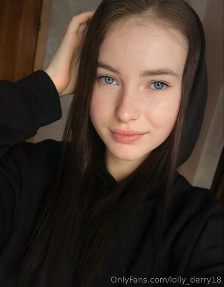 Foto di nudo di fuga di OnlyFans di Lollyderry18