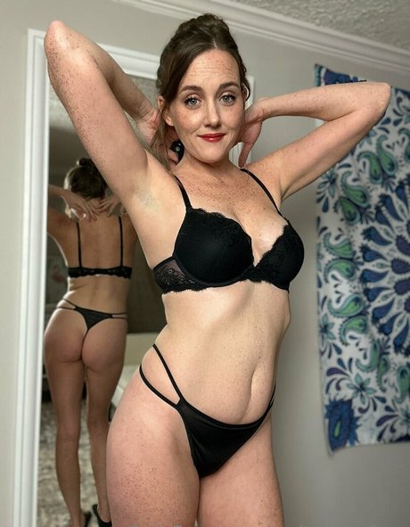 Foto di nudo di fuga di OnlyFans di Raritybeefree