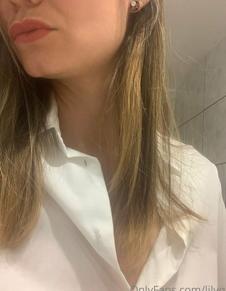 Foto di nudo di fuga di OnlyFans di Lilyq