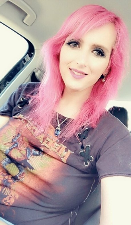 Foto di nudo di fuga di OnlyFans di Lilylarceny
