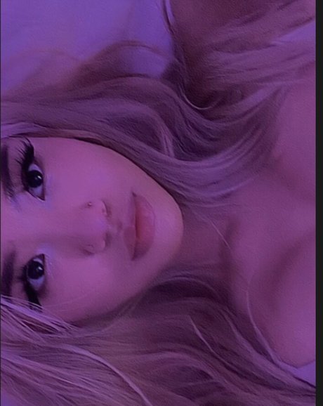 Foto di nudo di fuga di OnlyFans di Aarianaaxoxoo
