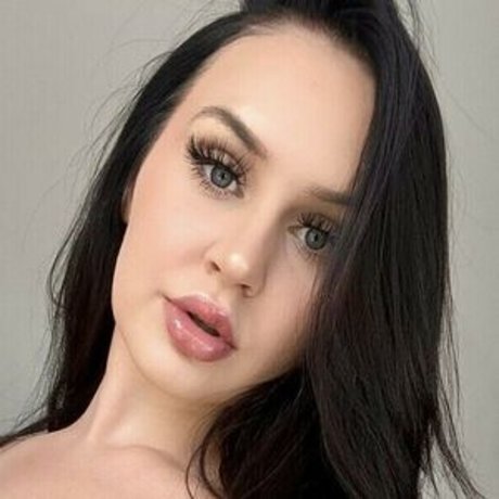 Foto di nudo di fuga di OnlyFans di Emily Norman