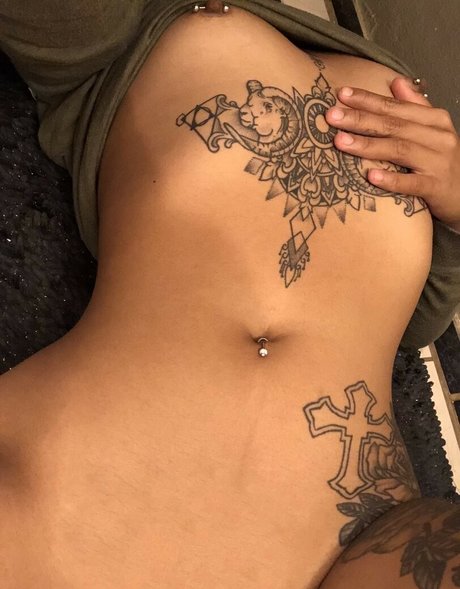 Foto di nudo di fuga di OnlyFans di Heathersijalbo