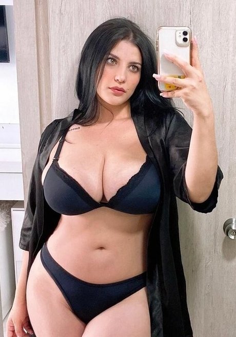 Foto di nudo di fuga di OnlyFans di Yoselincastiillo