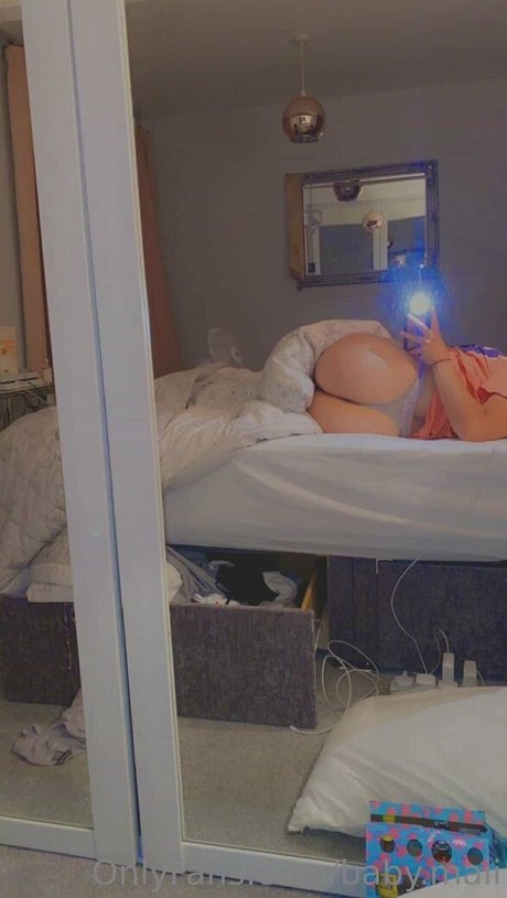 Foto di nudo di fuga di OnlyFans di Maimeadows