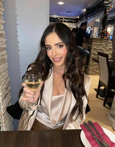Megan L