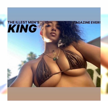 Foto di nudo di fuga di OnlyFans di Milaj
