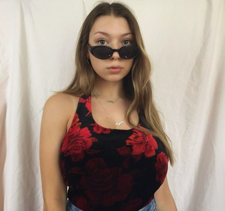 Foto di nudo di fuga di OnlyFans di Sara Brooks