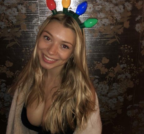 Foto di nudo di fuga di OnlyFans di Sara Brooks