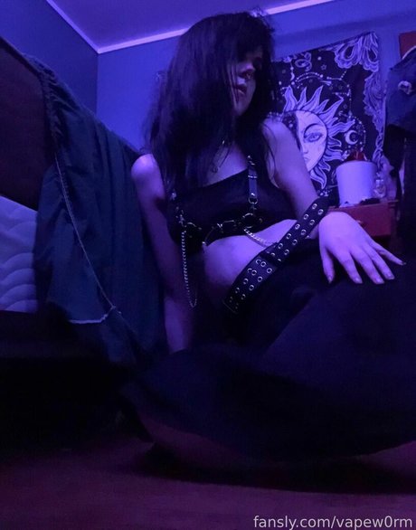 Foto di nudo di fuga di OnlyFans di Vapew0rm