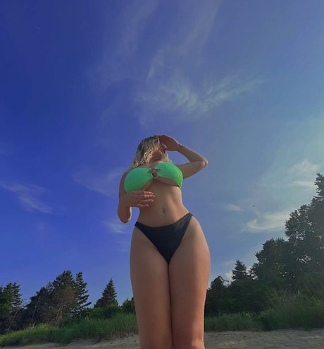 Foto di nudo di fuga di OnlyFans di Josie