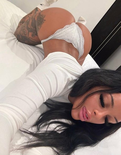 Foto di nudo di fuga di OnlyFans di Sapphirey