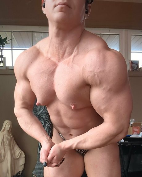Musclegeisha