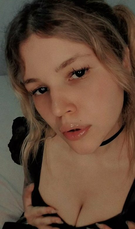 Foto di nudo di fuga di OnlyFans di Sofilove04
