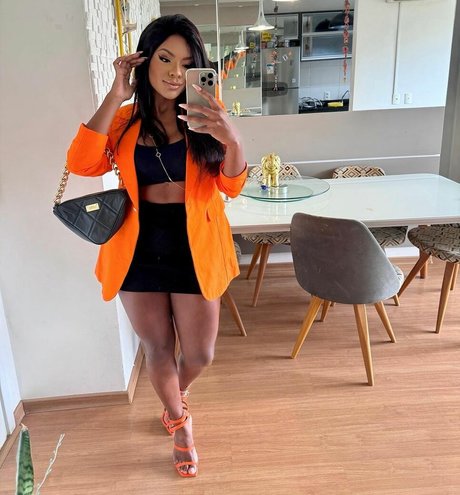 Foto di nudo di fuga di OnlyFans di Jessica Apolinario
