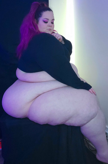 Foto di nudo di fuga di OnlyFans di Bubblybooty