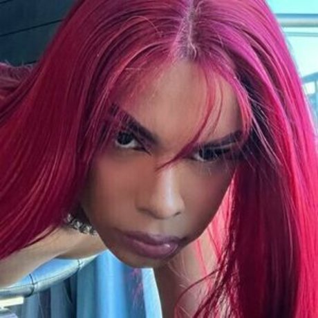 Foto di nudo di fuga di OnlyFans di Yourplaybunnyy
