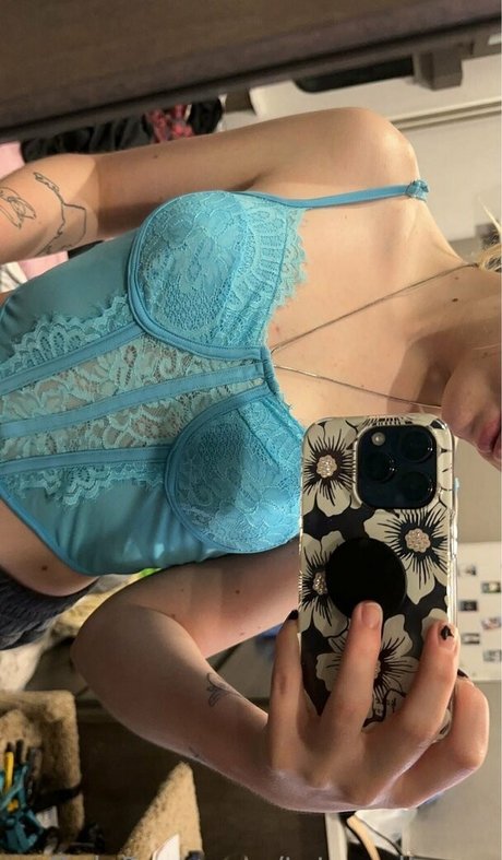 Foto di nudo di fuga di OnlyFans di Tatsandtunez