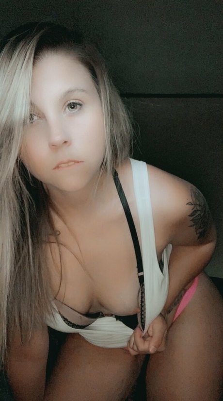 Foto di nudo di fuga di OnlyFans di Brittybaby07