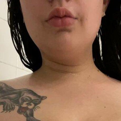 Foto di nudo di fuga di OnlyFans di Freakycouple21
