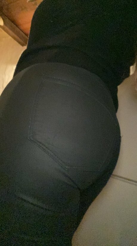Foto di nudo di fuga di OnlyFans di Curvykgirl