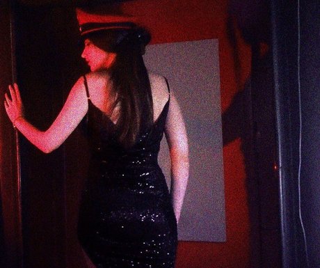 Foto di nudo di fuga di OnlyFans di Pelagea Asmr