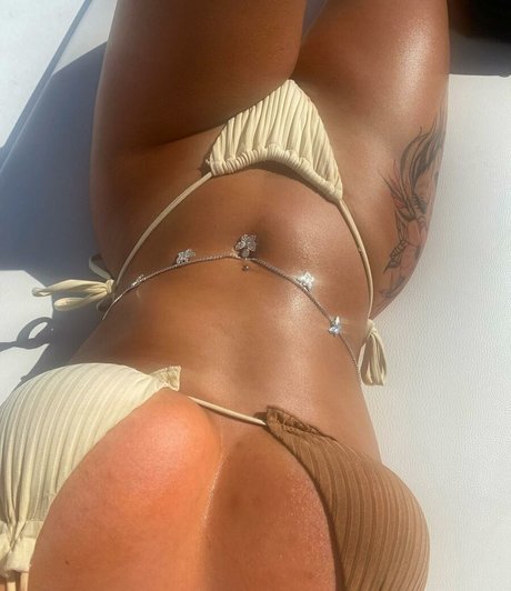Foto di nudo di fuga di OnlyFans di Sophia Bentley