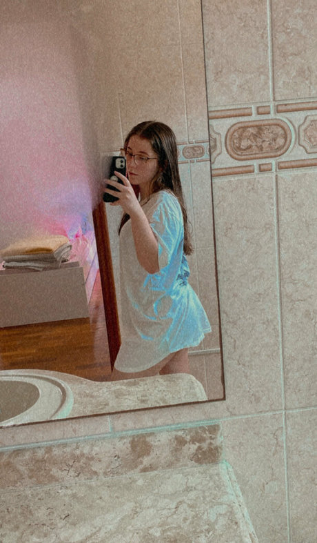 Foto di nudo di fuga di OnlyFans di Julihcsgo