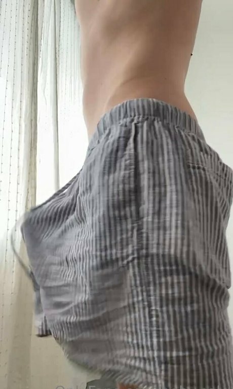 Foto di nudo di fuga di OnlyFans di Babycale