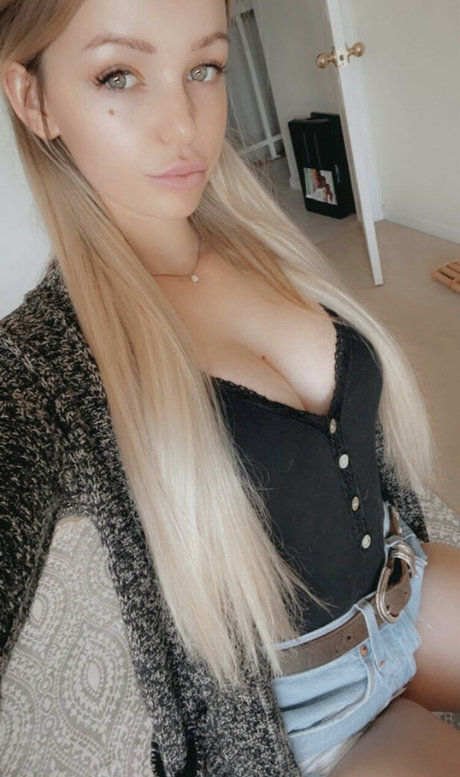 Beccabangs